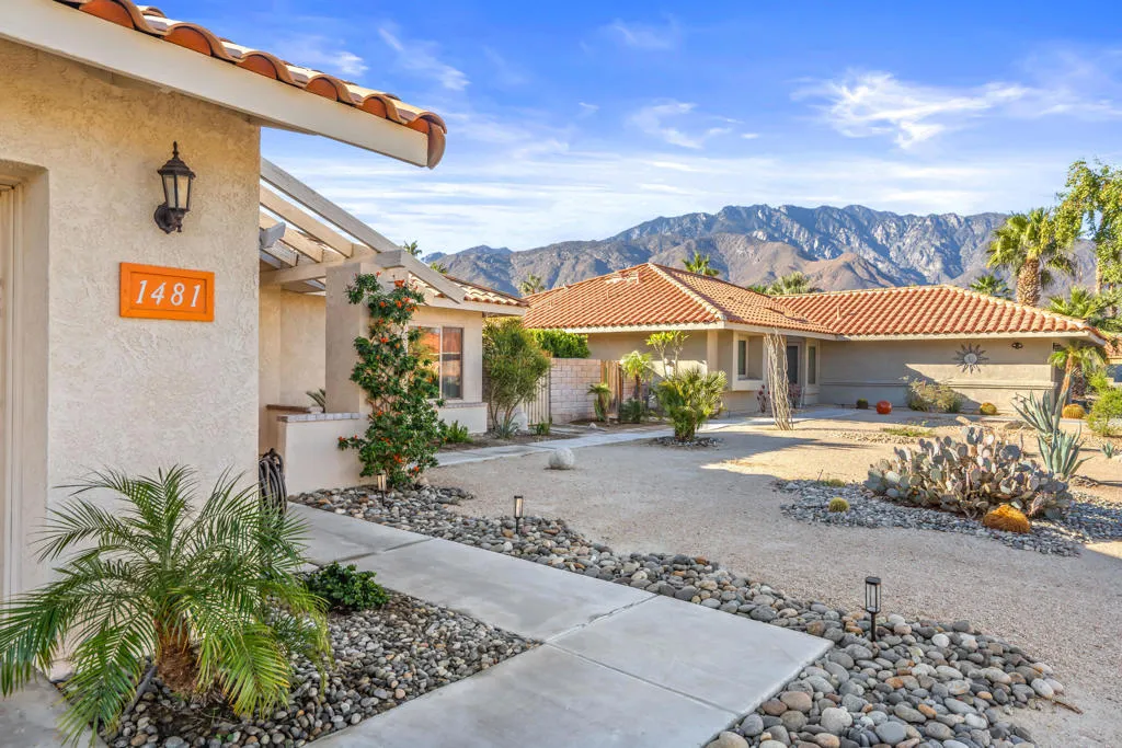 1481 E Padua Way, Palm Springs, California 92262 home-pic-8